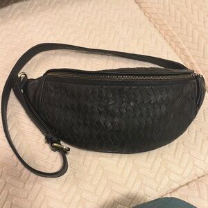 MANDRN - Woven Atlas - Black Leather